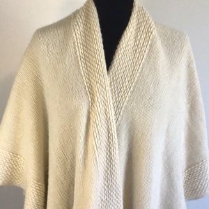 Francesca’s Cream Knit Shawl